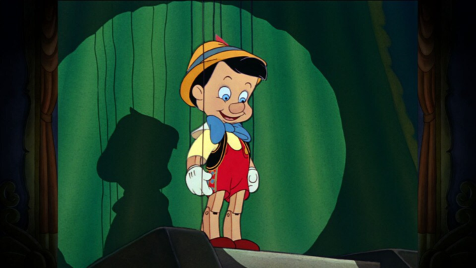 Pinocchio: Unstrung - A expansão do terror de Poohniverse.