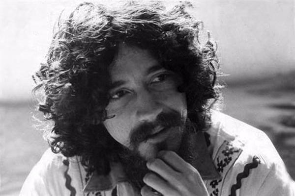 TOCA RAUL: O Maluco Beleza que Ainda Faz o Brasil Pensar, Gritar e Sonhar 2 TOCA RAUL: O Maluco Beleza que Ainda Faz o Brasil Pensar, Gritar e Sonhar 2