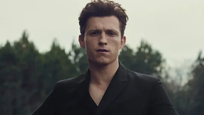 Tom Holland possível 007
