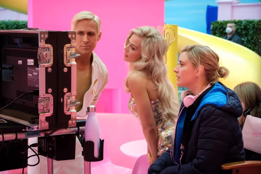 Barbie 2: Margot Robbie reage à possibilidade de Matthew McConaughey viver o "Rei dos Kens" 4 Barbie 2: Margot Robbie reage à possibilidade de Matthew McConaughey viver o "Rei dos Kens" 3