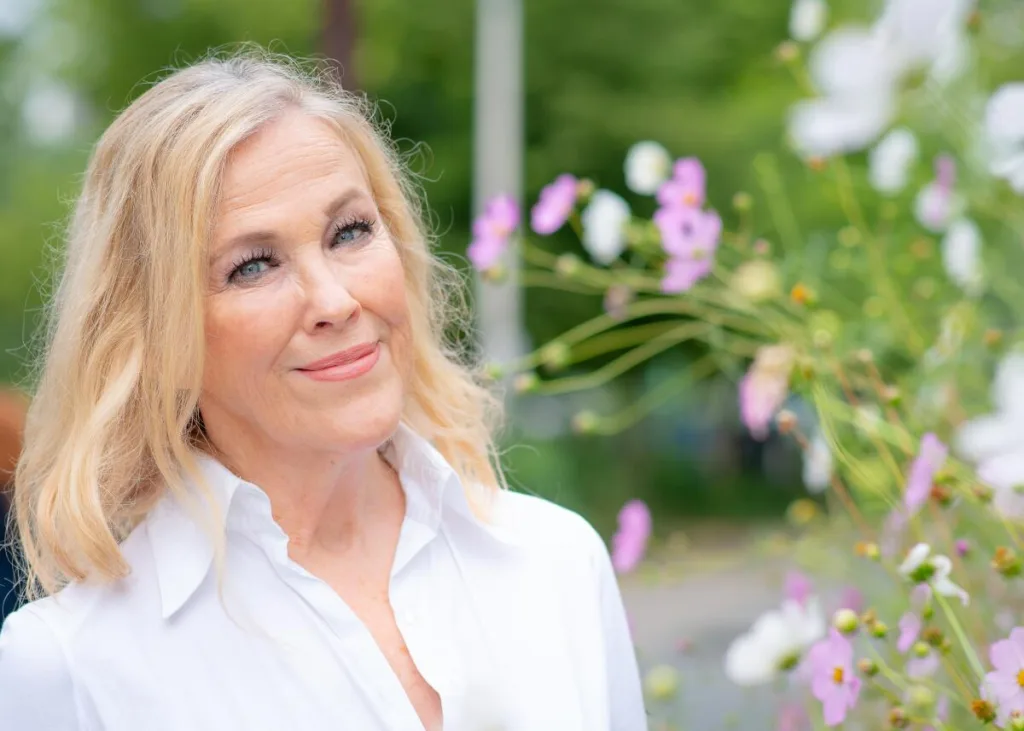 Atriz Catherine O'Hara morre aos 71 anos 2 Atriz Catherine O'Hara morre aos 71 anos 2