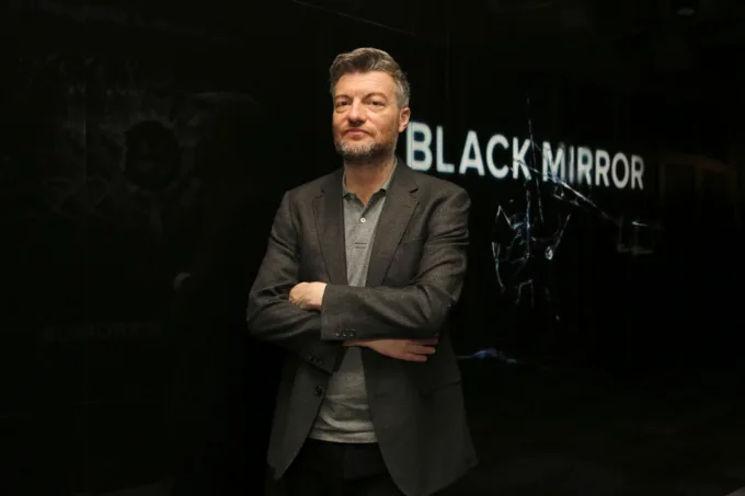 Charlie Brooker confirma renovação da 8ª temporada de Black Mirror na Netflix
