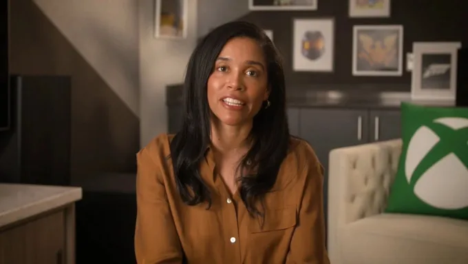 Sarah Bond rompe o silêncio após deixar a presidência do Xbox e confirma novo hardware