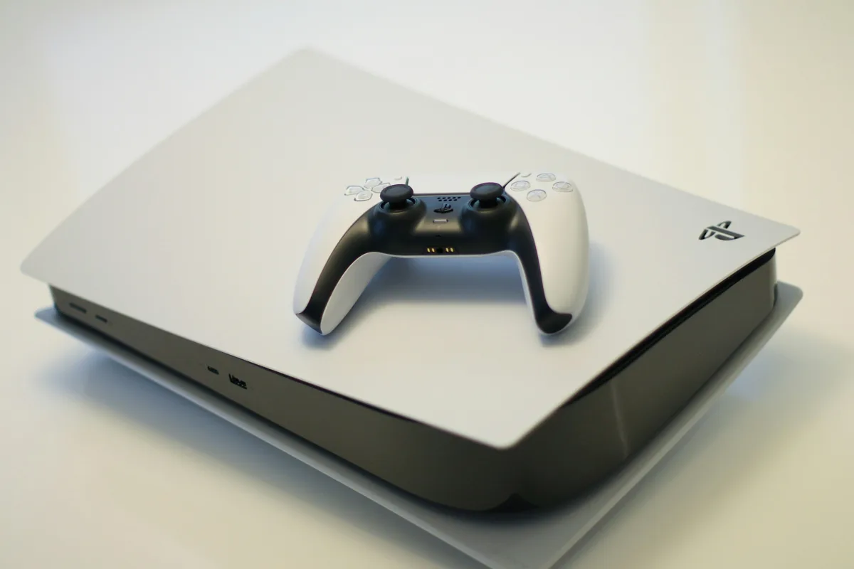 FPS de peso no PlayStation 5 está gratuito e sem necessidade de PS Plus 2 FPS de peso no PlayStation 5 está gratuito e sem necessidade de PS Plus