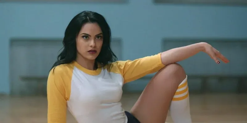 Qual filme Nicholas Galitzine e Camila Mendes vão estrelar? 4 Qual filme Nicholas Galitzine e Camila Mendes vão estrelar?