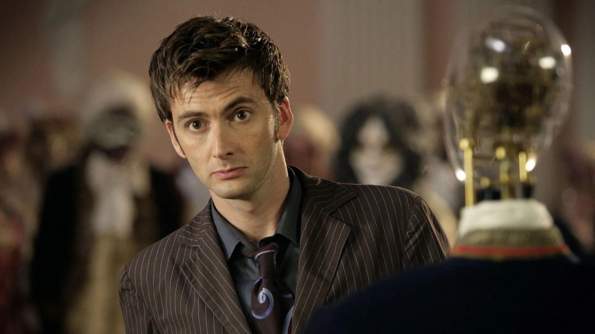 Prime Video e Netflix demonstram interesse em Doctor Who após saída do Disney+ - QTU Questões do Universo