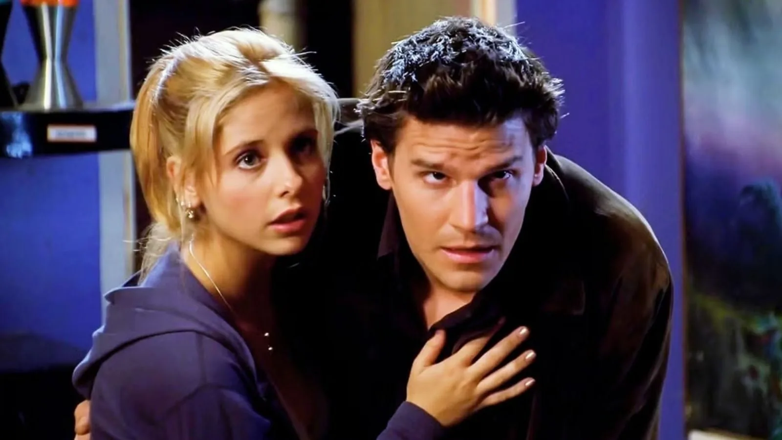 Entenda por que o lançamento das novas HQs de Buffy e Angel foi adiado pela editora - QTU Questões do Universo